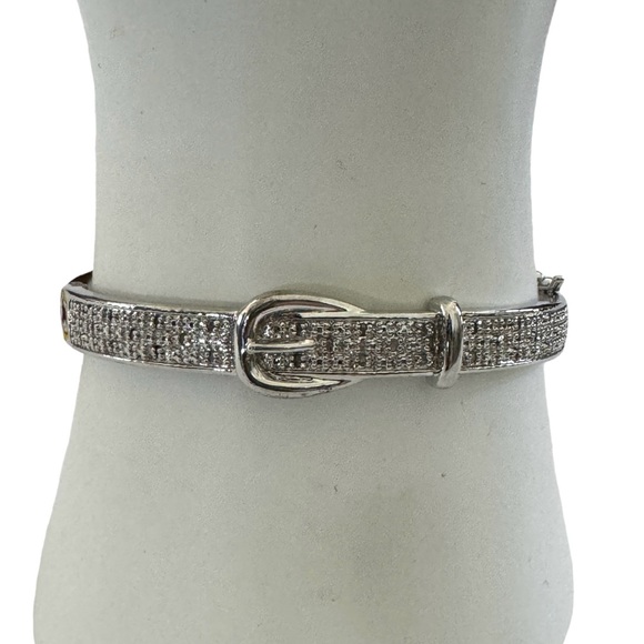 Silver buckle bangle - Picture 2 of 7